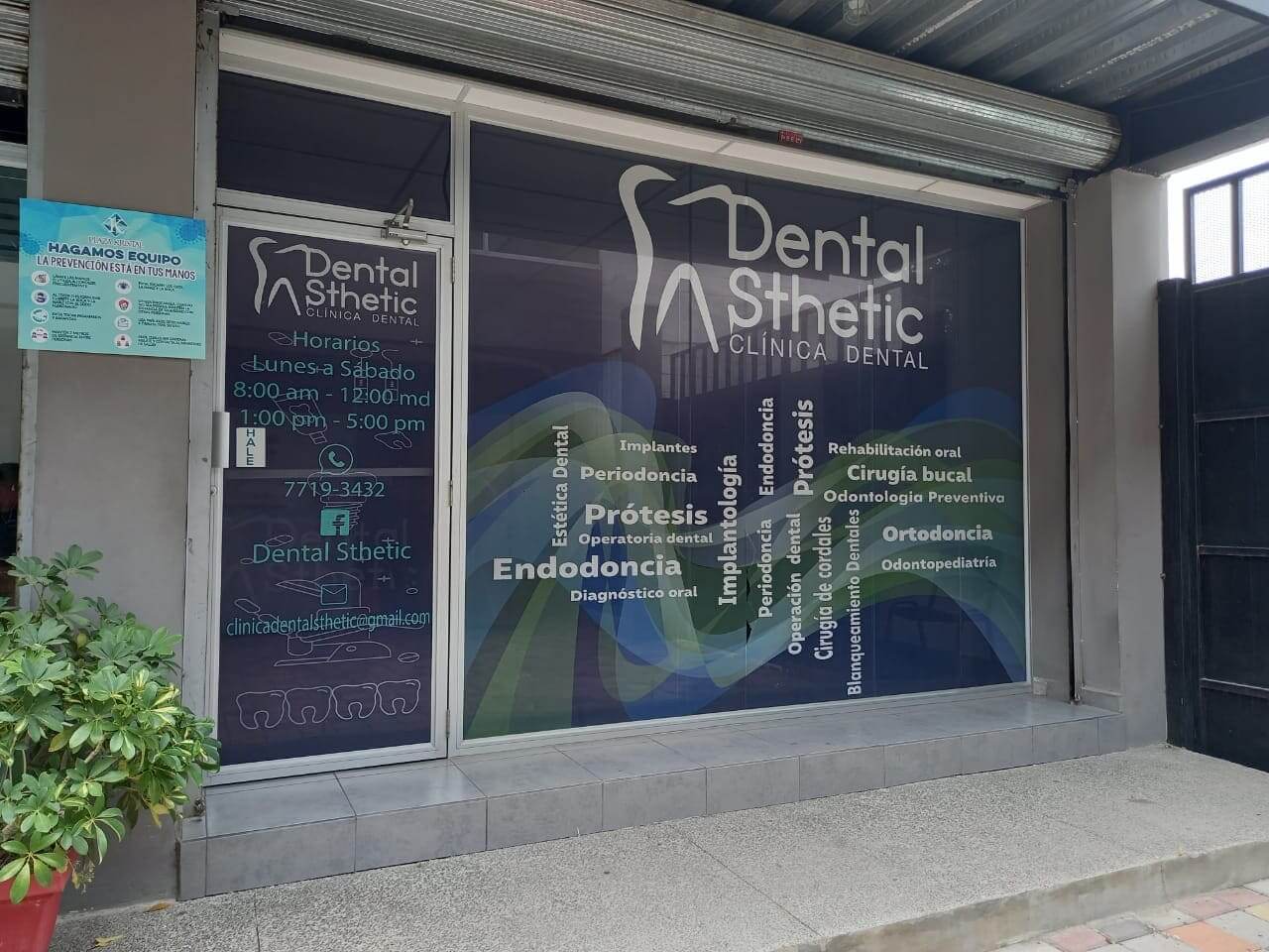 dental-esthetic-plaza-kristal-004